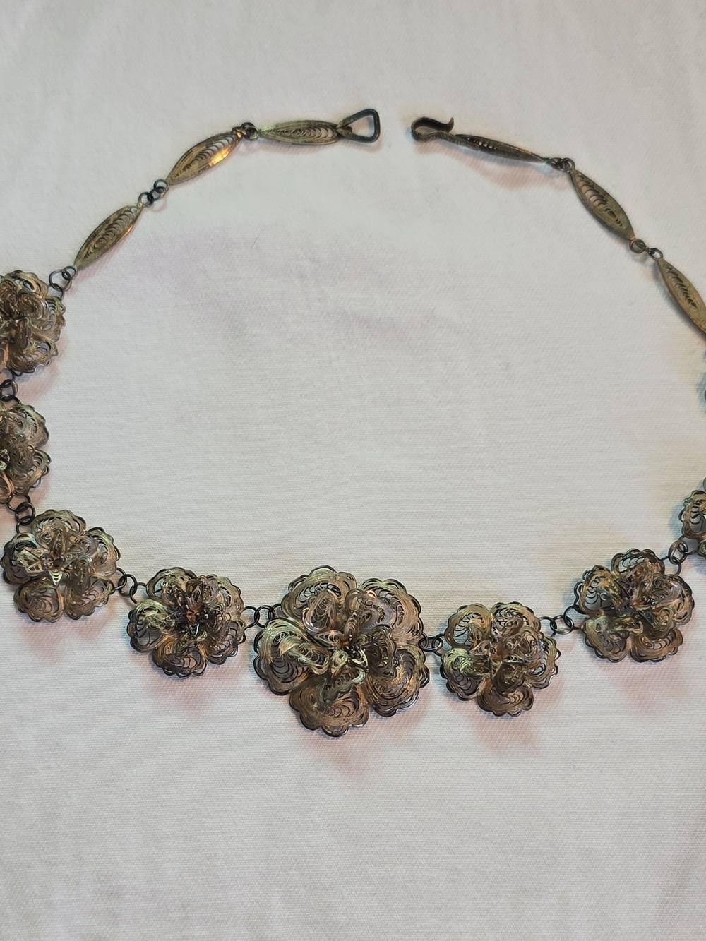 Vintage Floral Link Necklace in Tarnished Silver